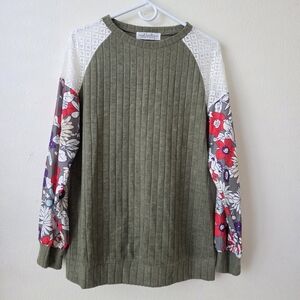 NWOT Mod Boutique Olive Green, floral and lace sleeves Sweater, pullover